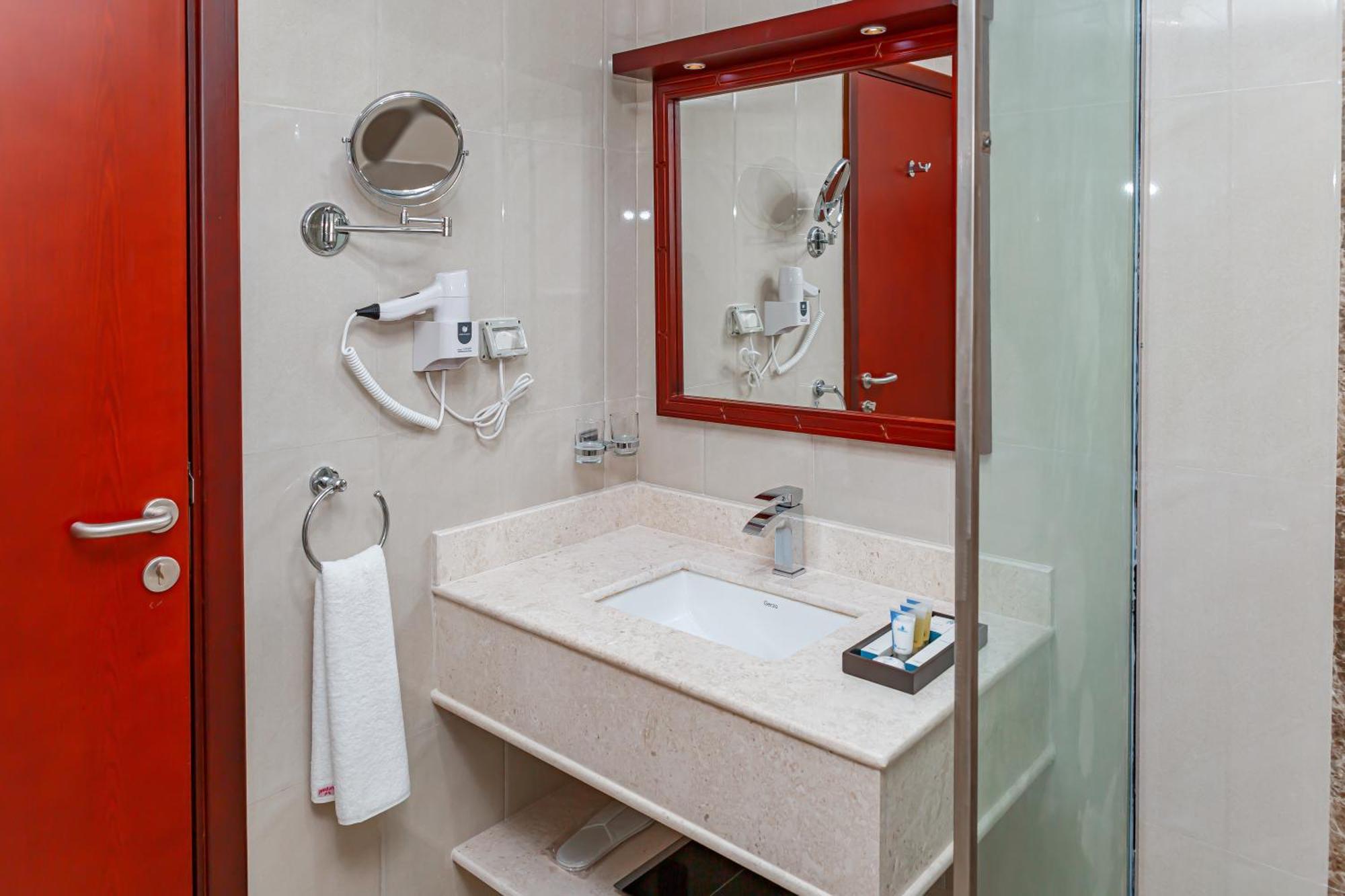 Salalah International Hotel Extérieur photo